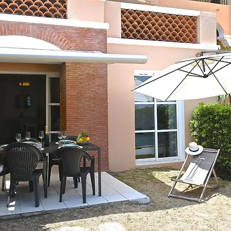アパート Apartment Le Village - C2 004 By Interhome Saint-Raphaël